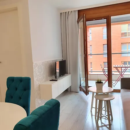 Aurora Apartament Z Balkonem Lägenhet *