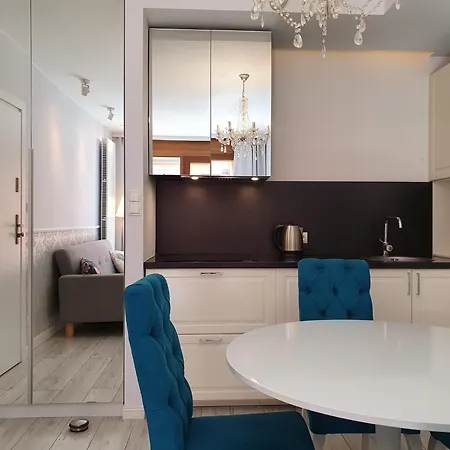 Lägenhet Aurora Apartament Z Balkonem